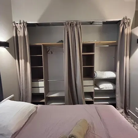 Apartment T2 Cosy Avec Jardin, Piscine & Parking Privatif